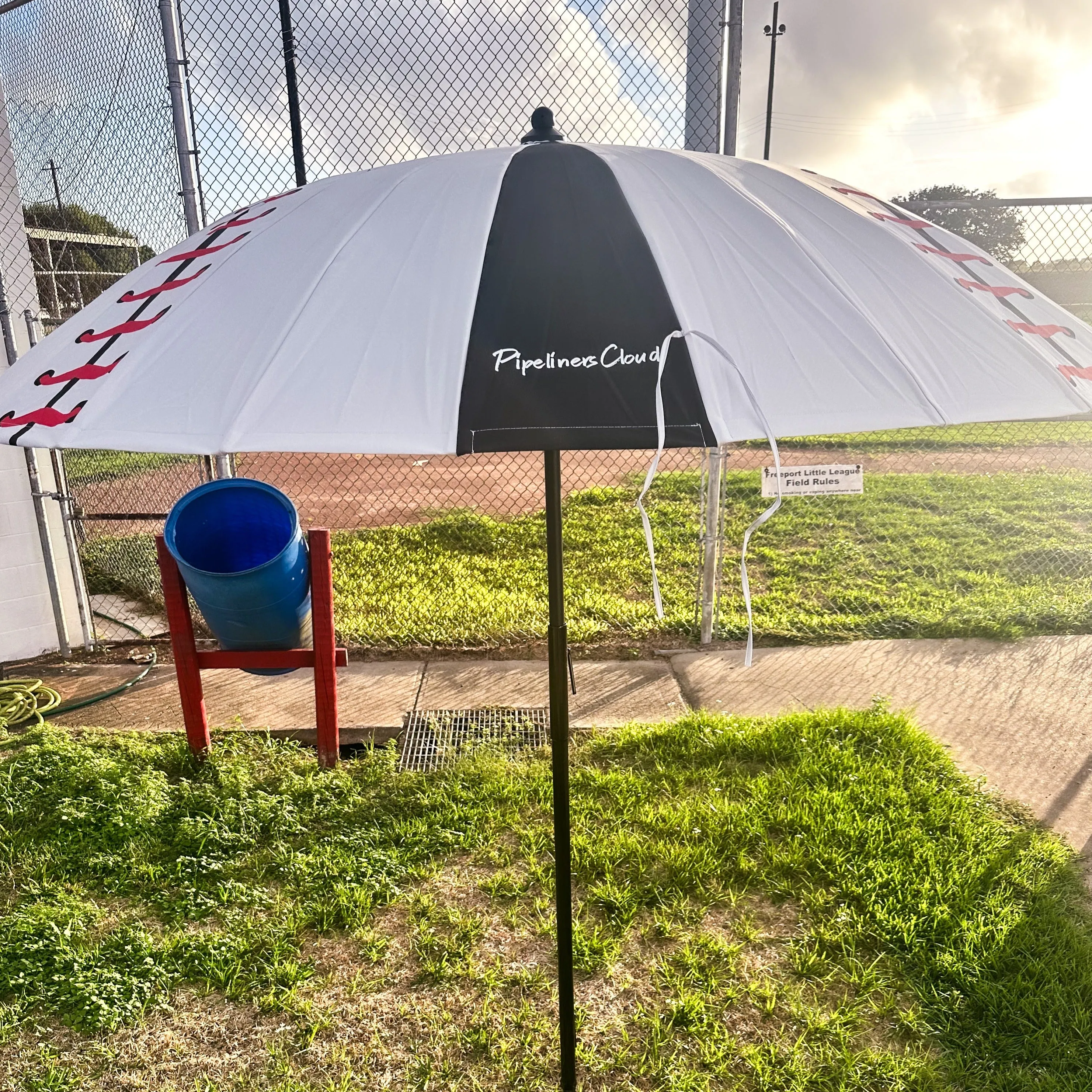 8’ Baseball Pipeliners Cloud Umbrella