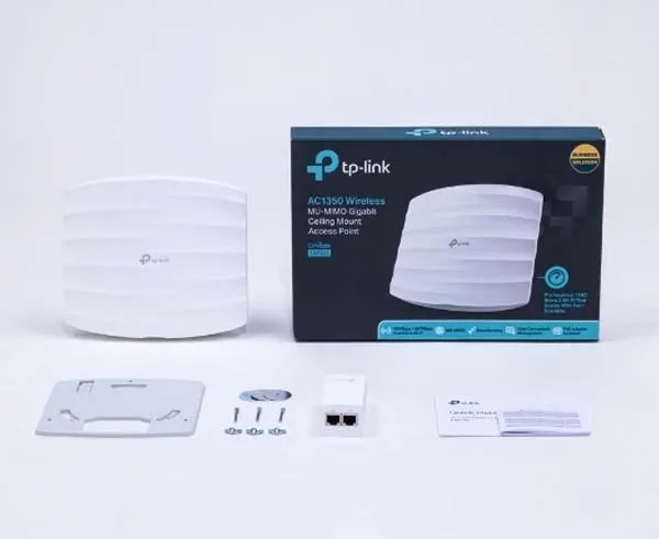 AC1350 Wireless MU-MIMO Gigabit Ceiling Mount Access Point, PoE