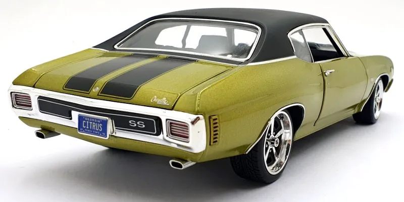 Acme 1/18 Scale A1805525VT 1970 Chevrolet Chevelle SS Restomod Vinyl Top - Green