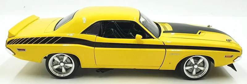 Acme 1/18 Scale A1806020 - 1971 Dodge Challenger Trans AM Streetfighter - Yellow