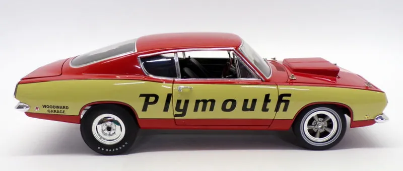 ACME 1/18 Scale A1806114 - 1968 Plymouth Barracuda - Super Stock Test Mule