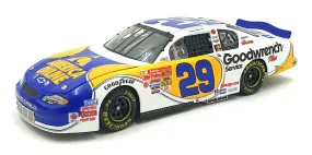 Action 1/24 Scale 101804 - 2001 Chevrolet Monte Carlo GM Goodwrench / AOL #29