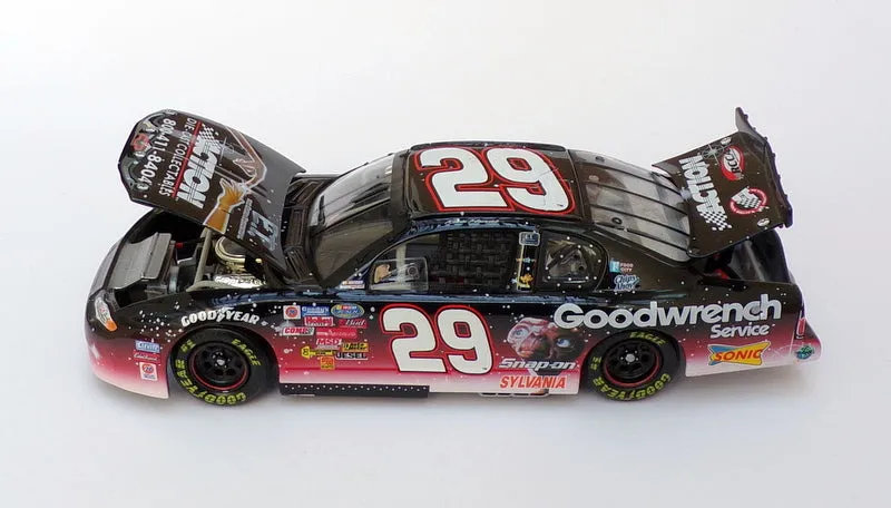 Action 1/24 Scale 102696 - 2002 Chevrolet Monte Carlo ET #29 Kevin Harvick