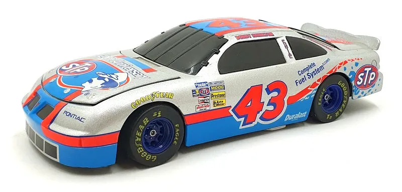 Action 1/24 Scale Diecast 9524B - 1996 Pontiac Stock Car #43 B.Hamilton