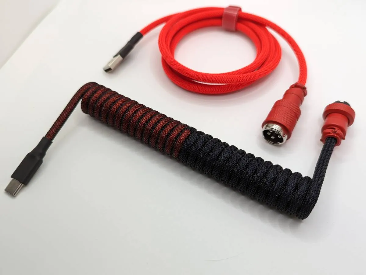 Ausmodshop Coiled Keyboard Cable - Magma