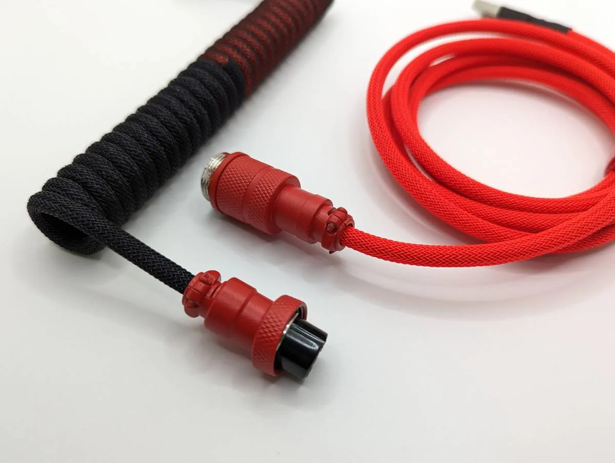 Ausmodshop Coiled Keyboard Cable - Magma