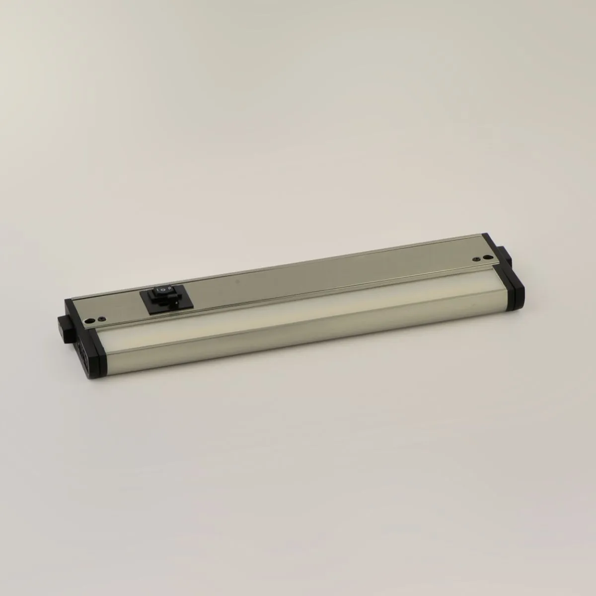 CounterMax 5K 12 Inch LED Under Cabinet Light, 2700K to 5000K, 720 Lumens, 120V, Bronze