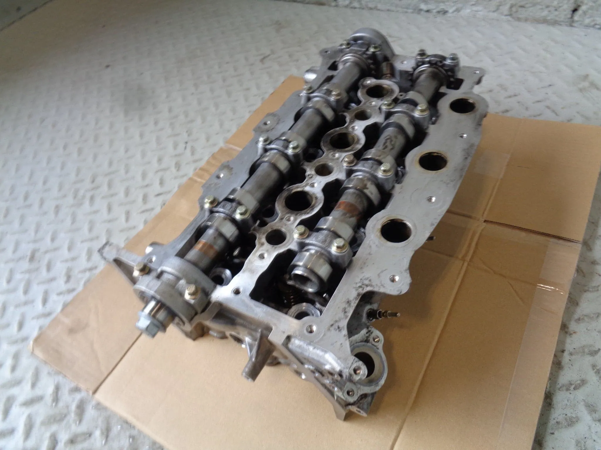 Cylinder Head 2.7 TDV6 Off Side Discovery 3 Range Rover Sport Land Rover H28024