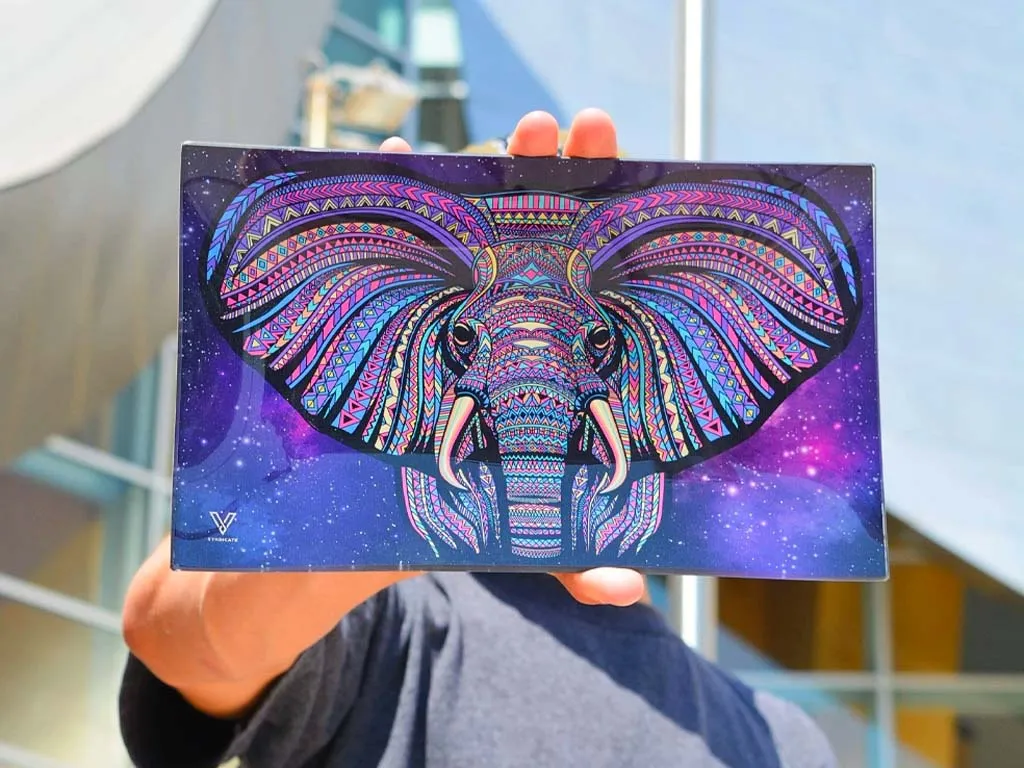 Elephant Glass Rolling Tray