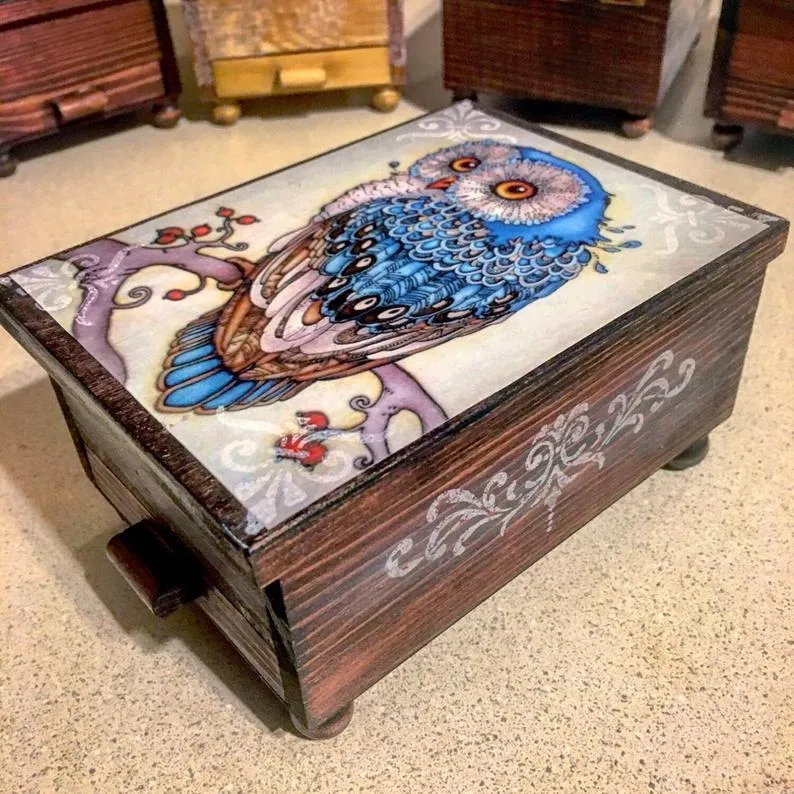 Personalized Majestic Owl Jewelry Box with Mirror & Drawer