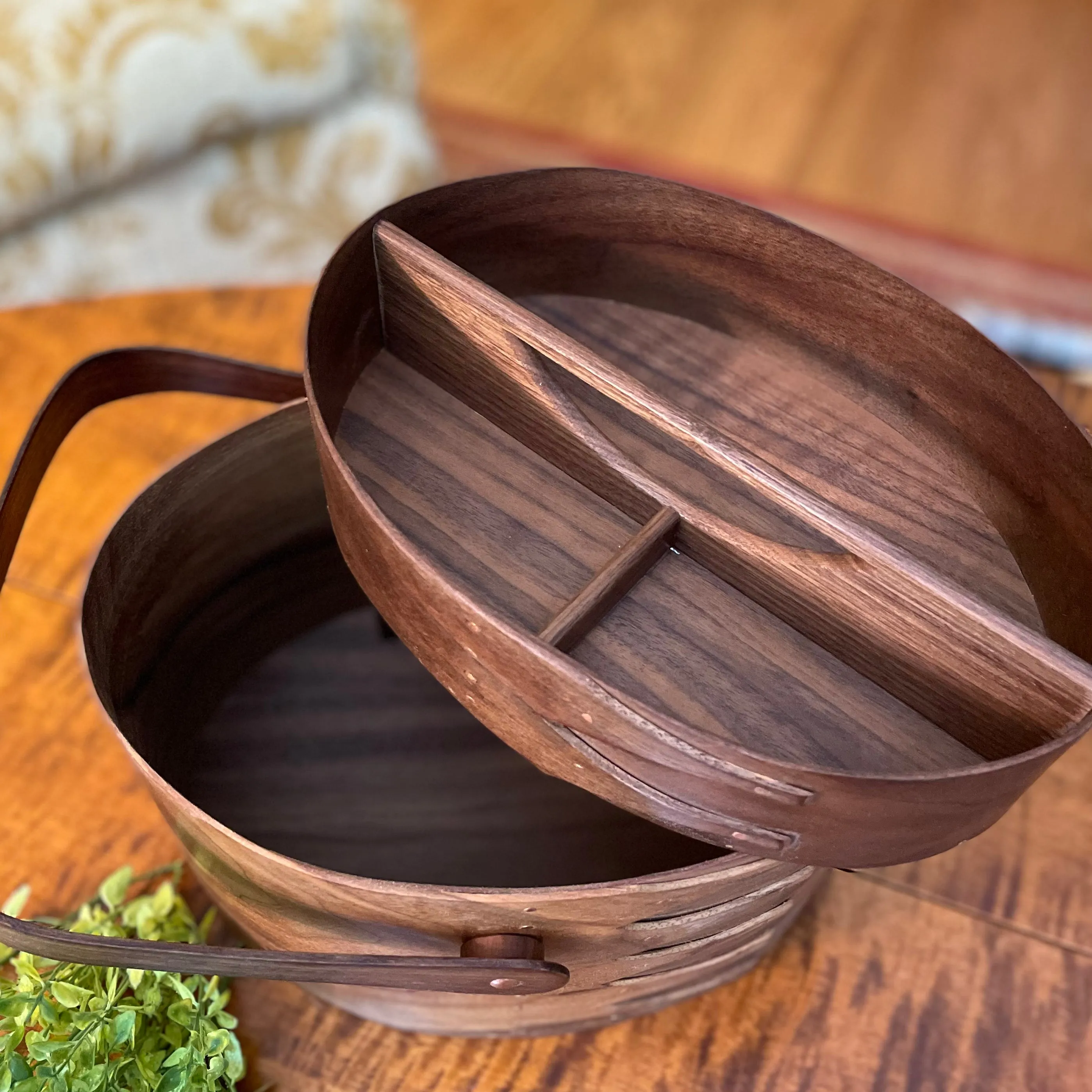 Suffolk Shaker Shop #6 Walnut Yarn Box with Removable Tray